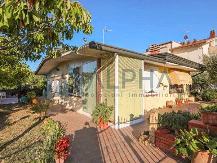 Casa trilocale in vendita in Via Nilde Iotti, Rimini