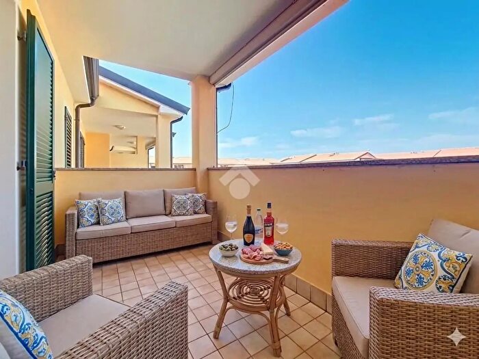 Appartamento bilocale in vendita in Baia delle Mimose, Badesi