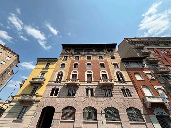Appartamento trilocale in affitto in Via Giuditta Sidoli, Città Studi, Milano