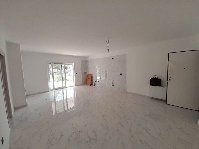 Appartamento trilocale in affitto in Via Cavaliere Antonio Amato, Campigliano, San Cipriano Picentino