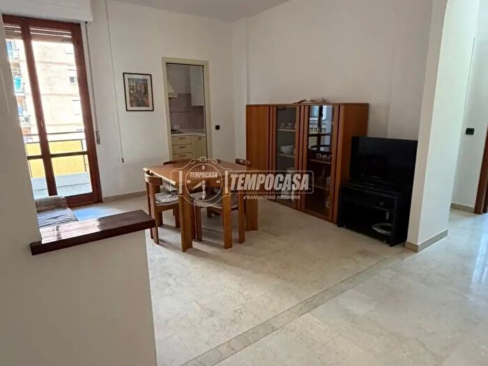 Appartamento bilocale in vendita in Via Crespellani, Modena