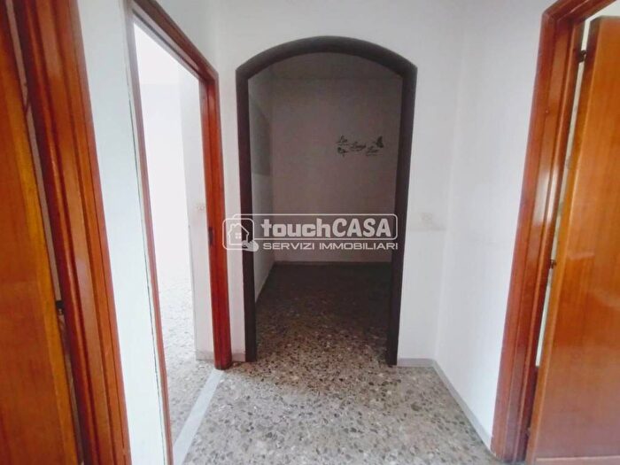 Appartamento trilocale in affitto in Via Dante Alighieri, Aversa