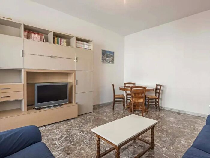 Appartamento monolocale in affitto in Firenze