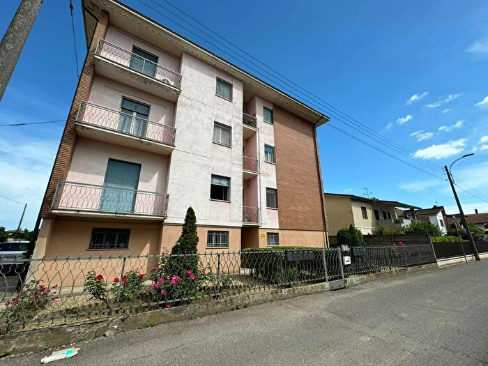 Appartamento bilocale in vendita in Via Giuseppe Bellone Mede, Mede