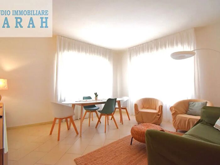 Appartamento trilocale in vendita in Via Cavallotti, Viareggio