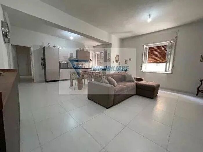 Appartamento trilocale in vendita in Siracusa