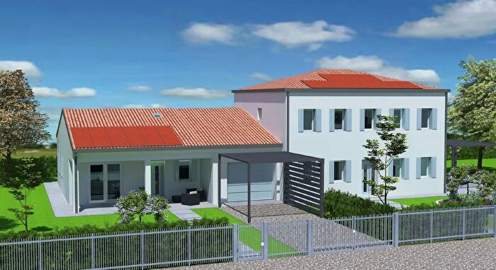 Casa con 5 locali in vendita in Via Roma, Brugine