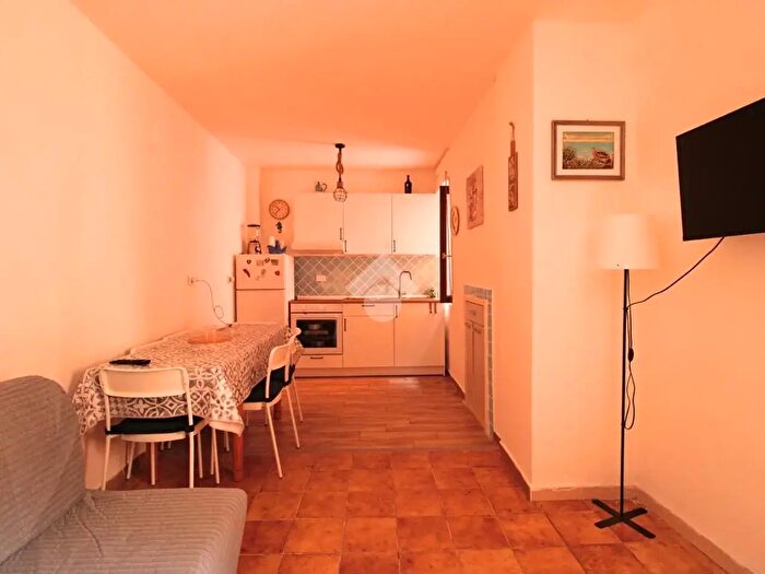 Casa con 5 locali in vendita in Via Marinella, Sapri