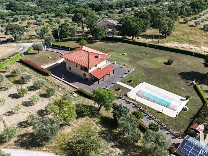 Casa con 7 locali in vendita in Strada Veglia, Vietri Di Potenza