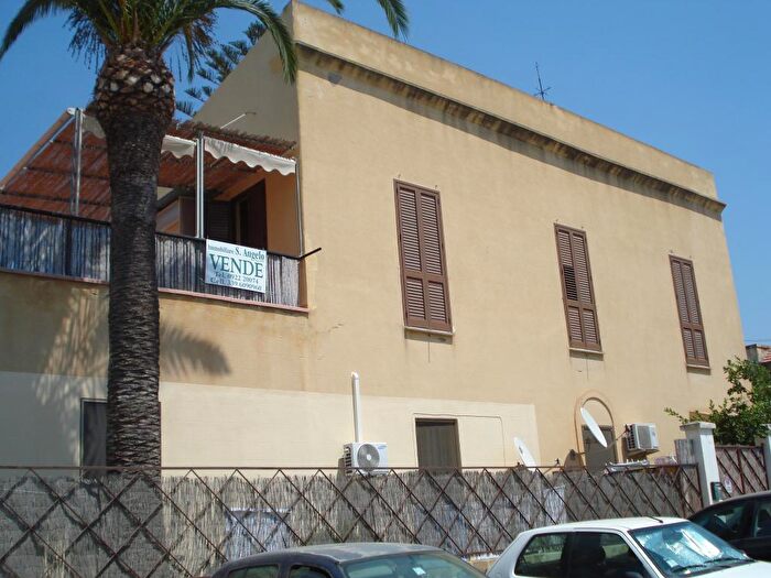 Casa trilocale in vendita in Via Caratozzolo, Agrigento