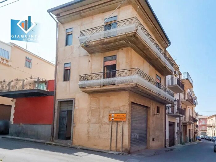 Casa quadrilocale in vendita in Via Umberto Primo N Piano T, Palagonia