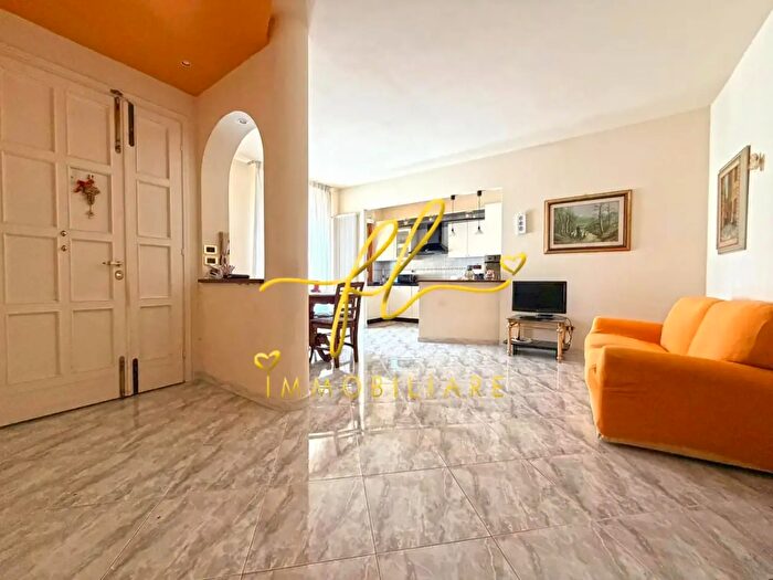 Appartamento quadrilocale in vendita in Rosignano Marittimo