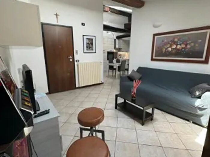Appartamento trilocale in vendita in Alzano Lombardo