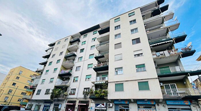 Appartamento bilocale in vendita in Via Pomponio Gaurico, Napoli