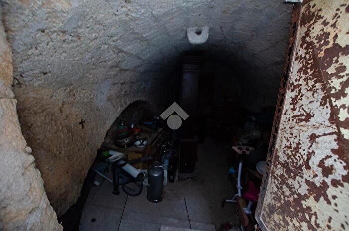 Casa bilocale in vendita in Via Martano, Gioia Del Colle