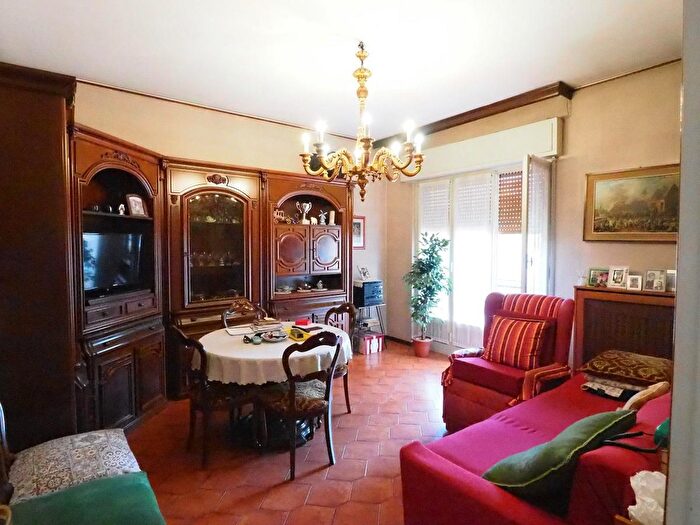 Appartamento trilocale in vendita in Via Collodi, Inzago