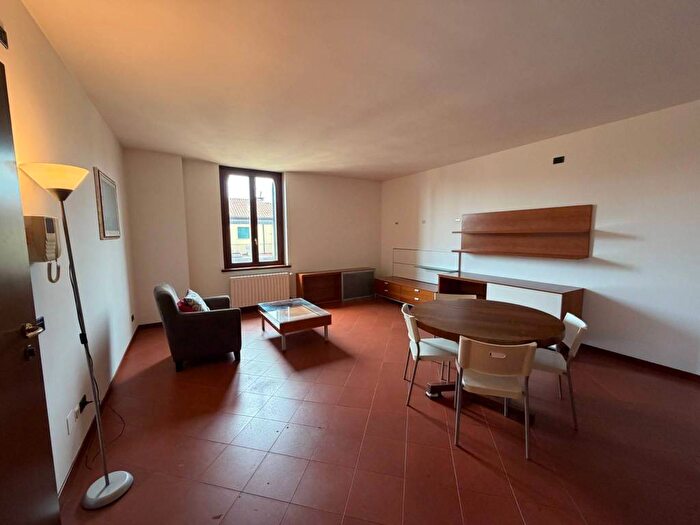Appartamento bilocale in affitto in Via Tezone, Cittadella Porta Nuova, Verona