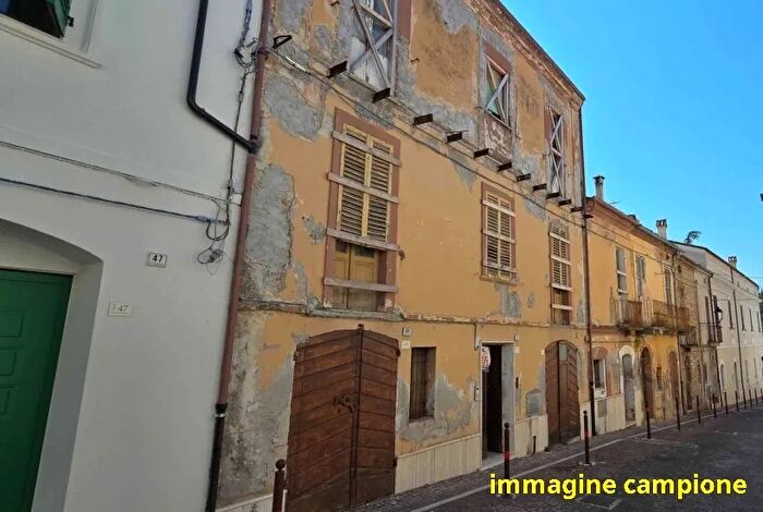 Casa con 7 locali in vendita in Via Roma, Montecchio Maggiore