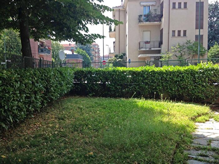 Appartamento quadrilocale in affitto in via Sismonda, Parella, Torino