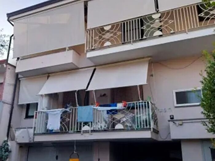 Casa quadrilocale in vendita in San Marcellino