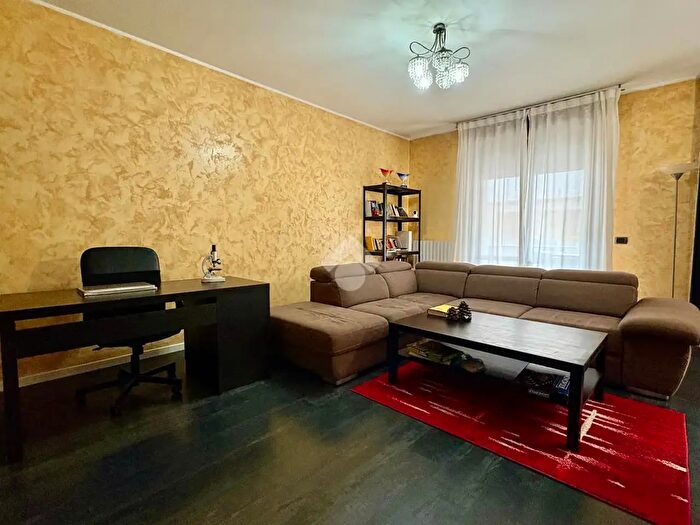 Appartamento trilocale in vendita in Via Padova, Albignasego