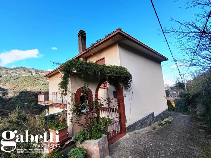 Casa in vendita in Contrada Fiumara, San Piero Patti