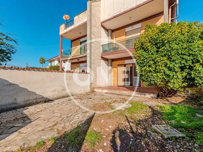 Appartamento bilocale in vendita in Via Ticino, Ardea