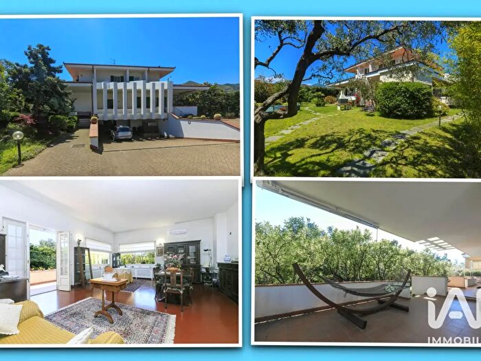 Casa con 18 locali in vendita in Via per Pineland bis, Borghetto Santo Spirito