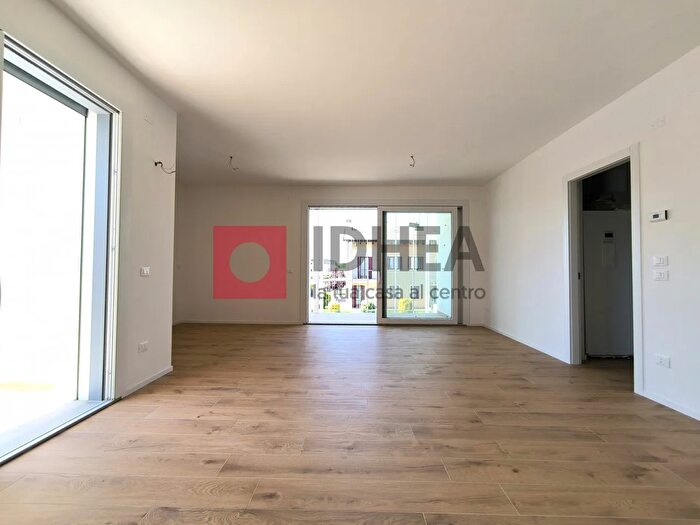 Appartamento quadrilocale in vendita in Monastier Di Treviso