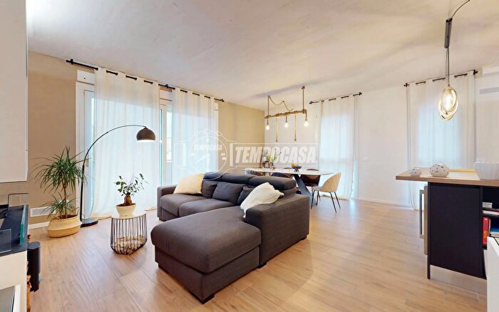 Appartamento trilocale in vendita in Carpi