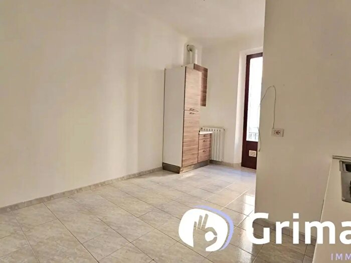 Appartamento bilocale in affitto in Via Arcivescovo Romilli, Milano