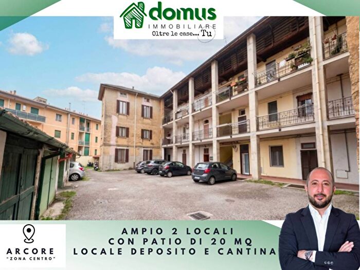 Appartamento bilocale in vendita in Via Abate d'Adda, Bernate La Ca', Arcore