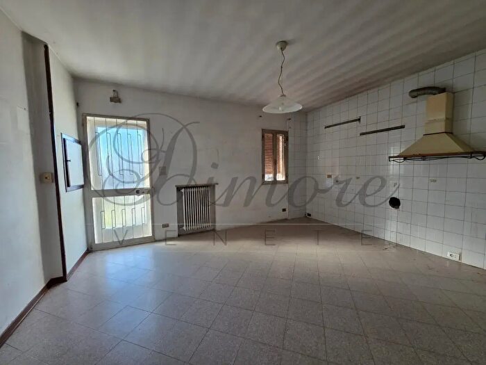 Casa con 7 locali in vendita in Via Seriola, Dolo