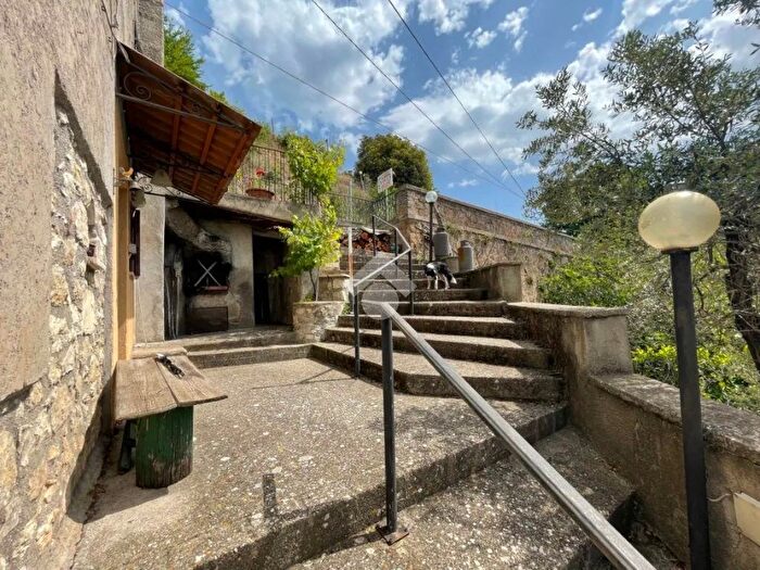 Casa trilocale in vendita in Via Sp, Torri In Sabina