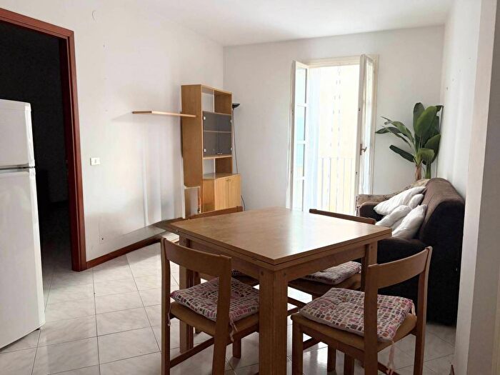 Appartamento bilocale in affitto in Via del Correggio, Centro, Correggio