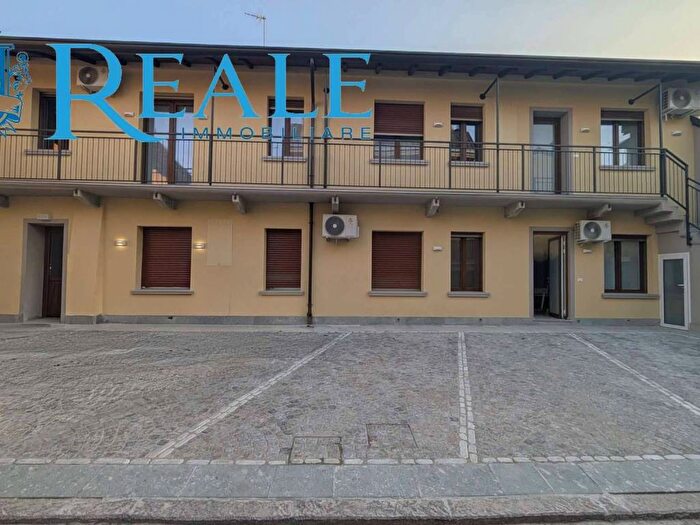 Appartamento monolocale in affitto in Centro, Magenta