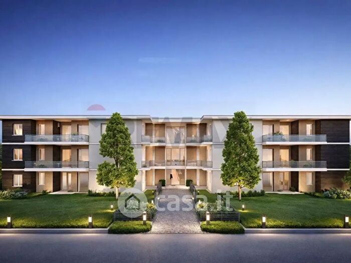Appartamento trilocale in vendita in Novara