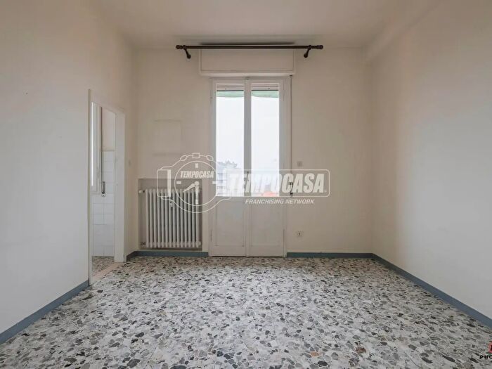 Appartamento trilocale in vendita in Via Marco Emilio Lepido, Bologna