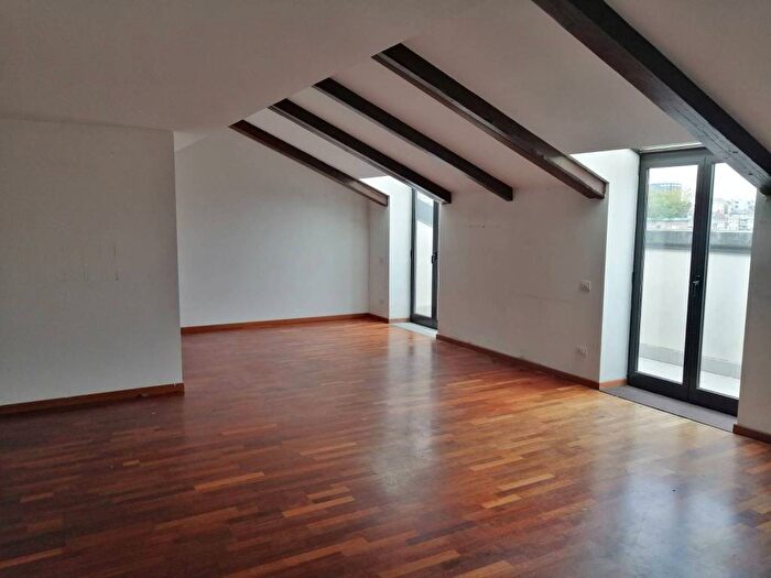 Casa trilocale in affitto in Corso Benedetto Marcello, Buenos Aires, Milano