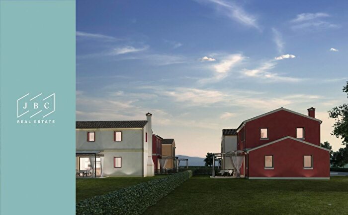 Casa quadrilocale in vendita in Via Carlo Simeone Padovan, Ormelle