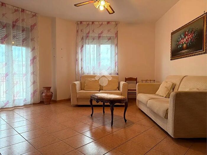 Appartamento trilocale in vendita in Via Polinisso, Carovigno