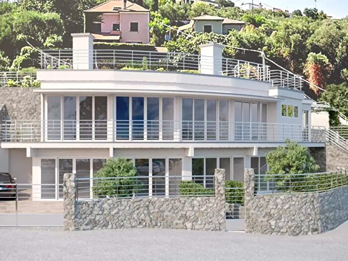 Appartamento bilocale in vendita in Corso Filippo Ferrari, Albisola Superiore