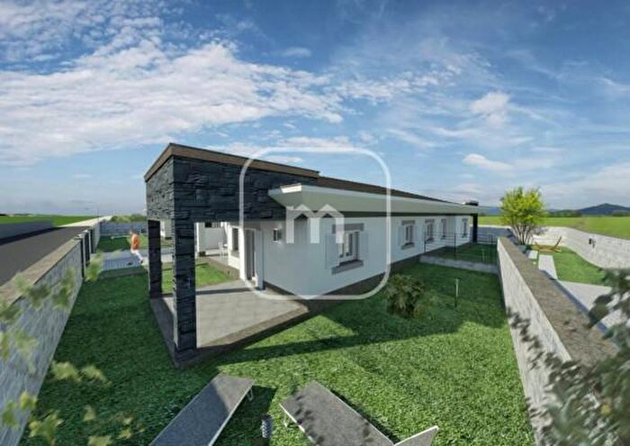 Casa trilocale in vendita in Via di Colle Cocchino, Anzio