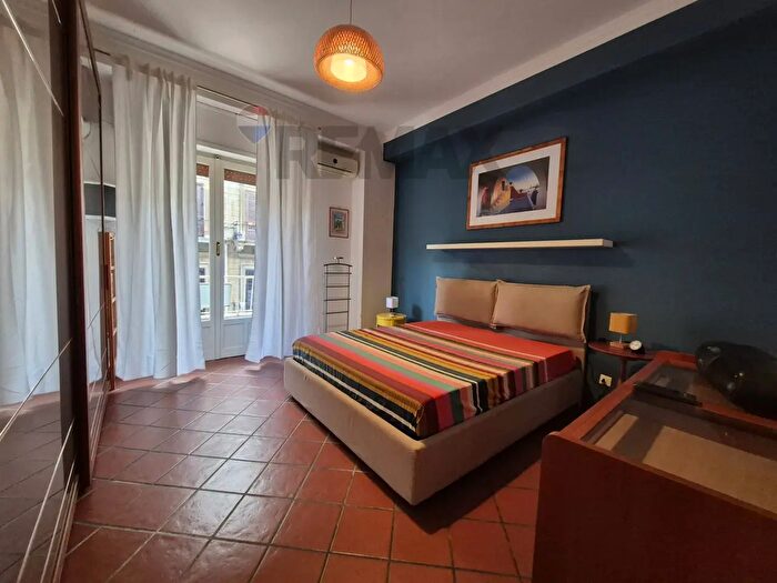 Appartamento trilocale in affitto in Via Principe di Granatelli, Palermo
