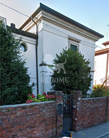 Appartamento trilocale in vendita in Via della Cernaia, Udine