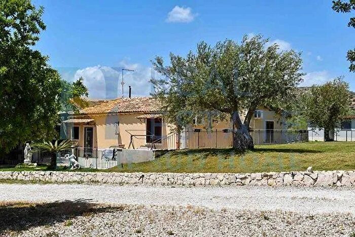 Casa in vendita in Avola, Noto