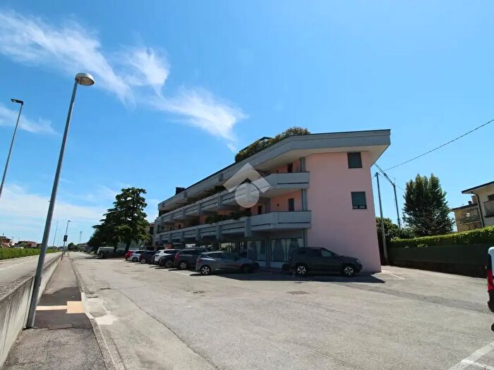 Appartamento bilocale in vendita in Via Bonifacio, Camisano Vicentino