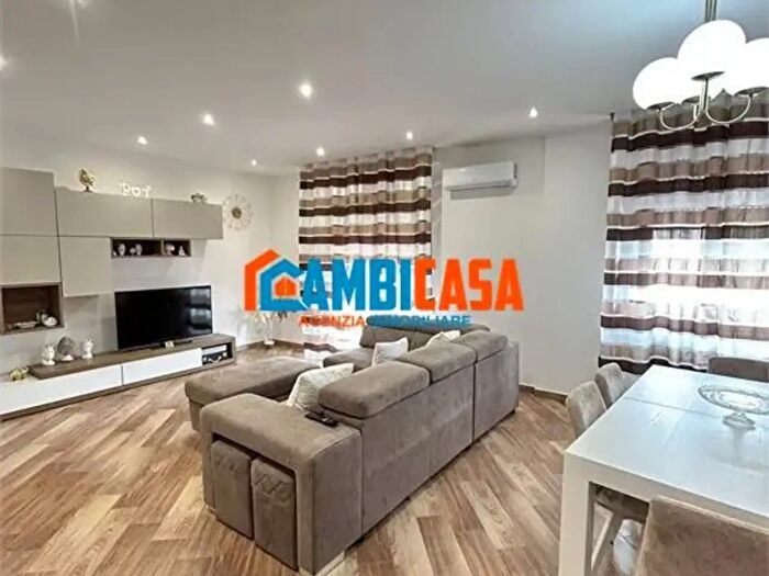 Appartamento quadrilocale in vendita in Palermo