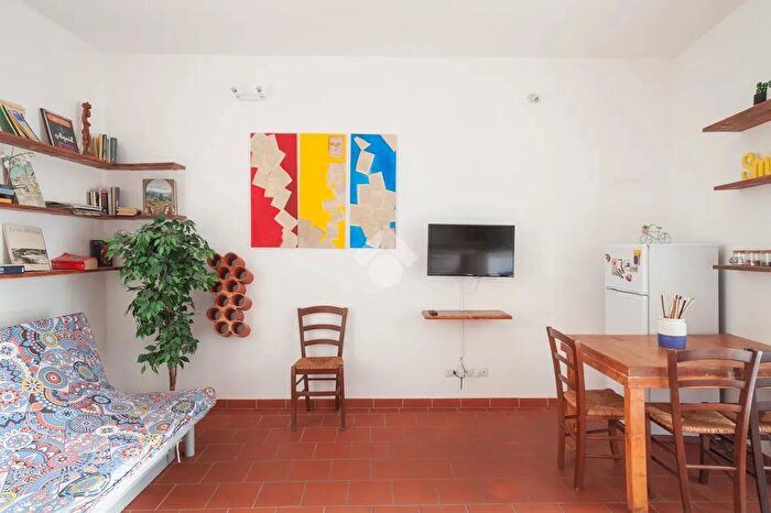 Appartamento quadrilocale in vendita in Via Agnolo Firenzuola, Prato