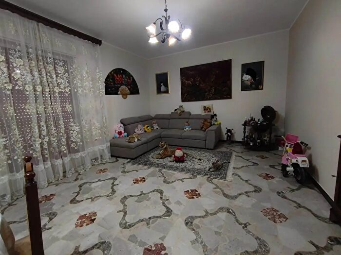 Appartamento con 6 locali in vendita in Licata